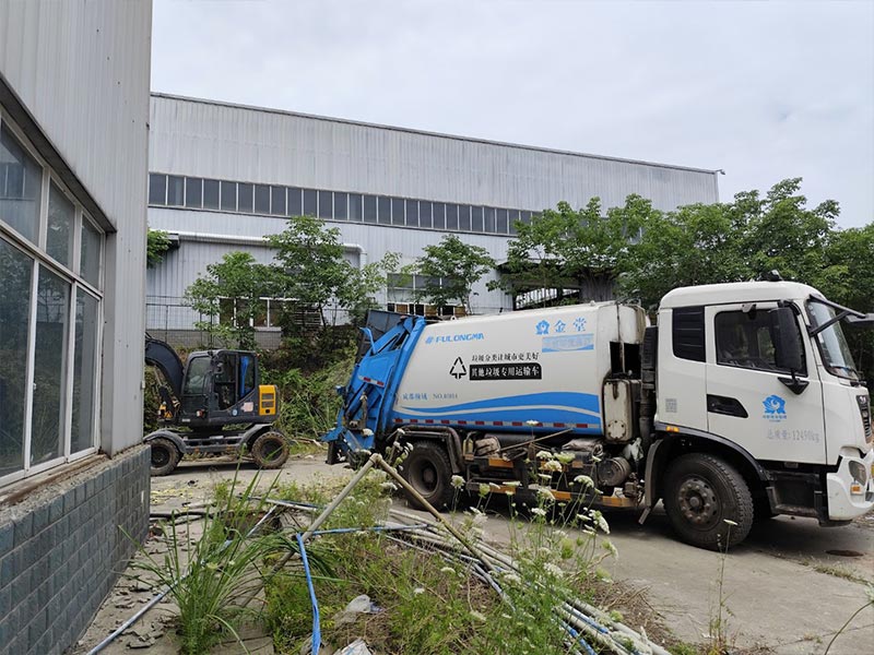 金堂老程华车间装修