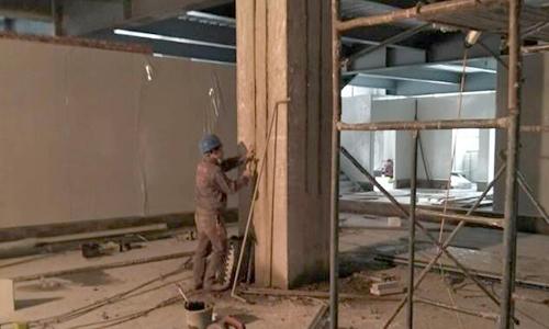 立墙板，水管预埋 20170325 广汉7栋毛肚厂