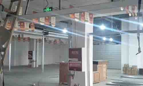 20170826华盛兴邦展厅项目 自建项目，玻璃隔断不锈钢加固