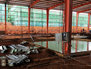 瑞丽市盛达食品有限公司厂房装修施工现场