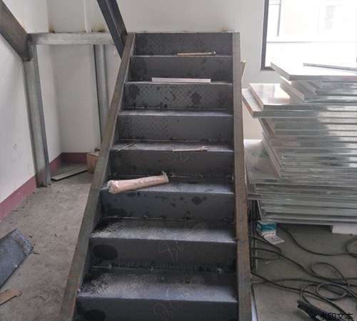 新鑫和糕点厂4.30