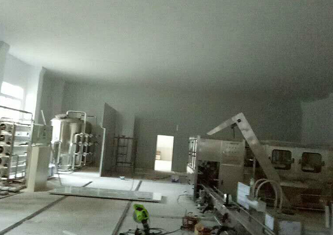 泸州云龙水矿泉水厂